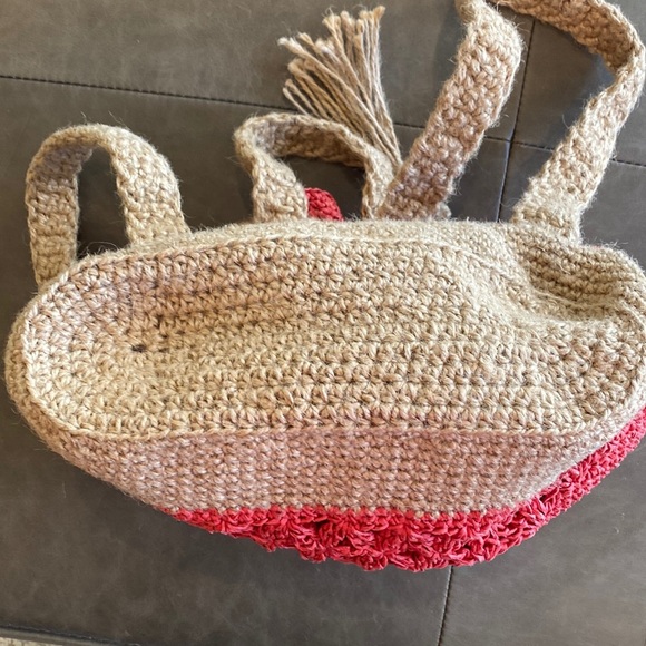 Boho Red and Natural Raffia Drawstring Backpack - Picture 6 of 7